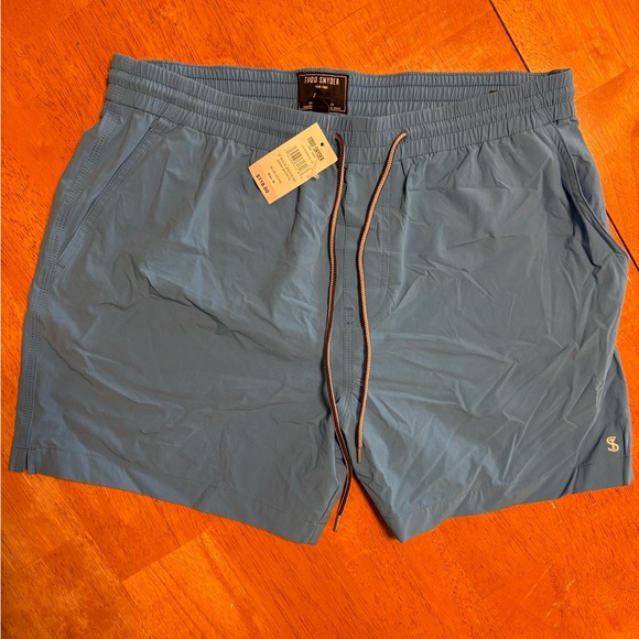 Todd Snyder Men’s Swim Shorts – NEW with Tags - Picture 2 of 3